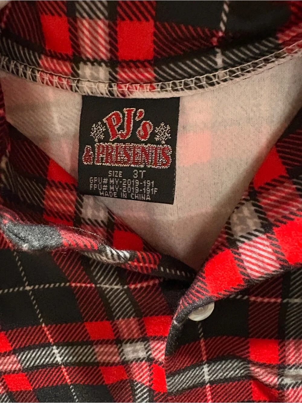 - Red & Black Plaid Kids Pajama Set Size 3T